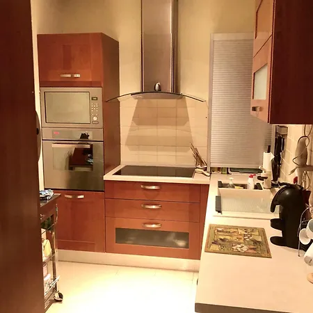Lind Apartment